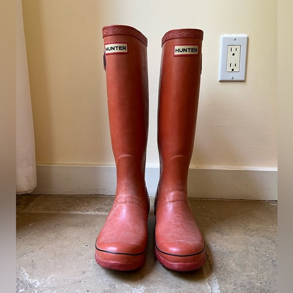 Hunter Matte Red Festival Edition Rain Boots, Size 3
